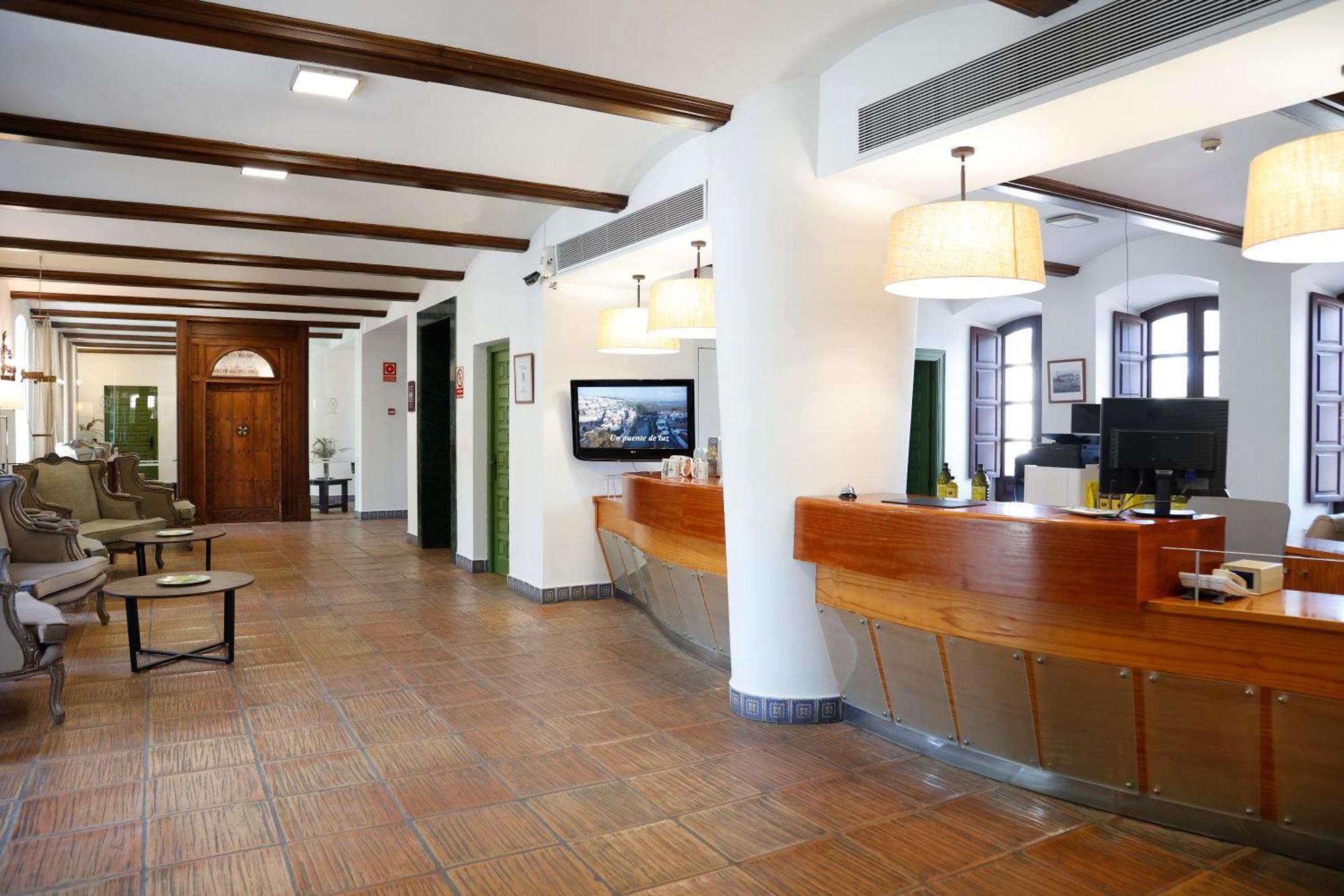 Hotel El Carmen 푸엔테-헤닐 외부 사진